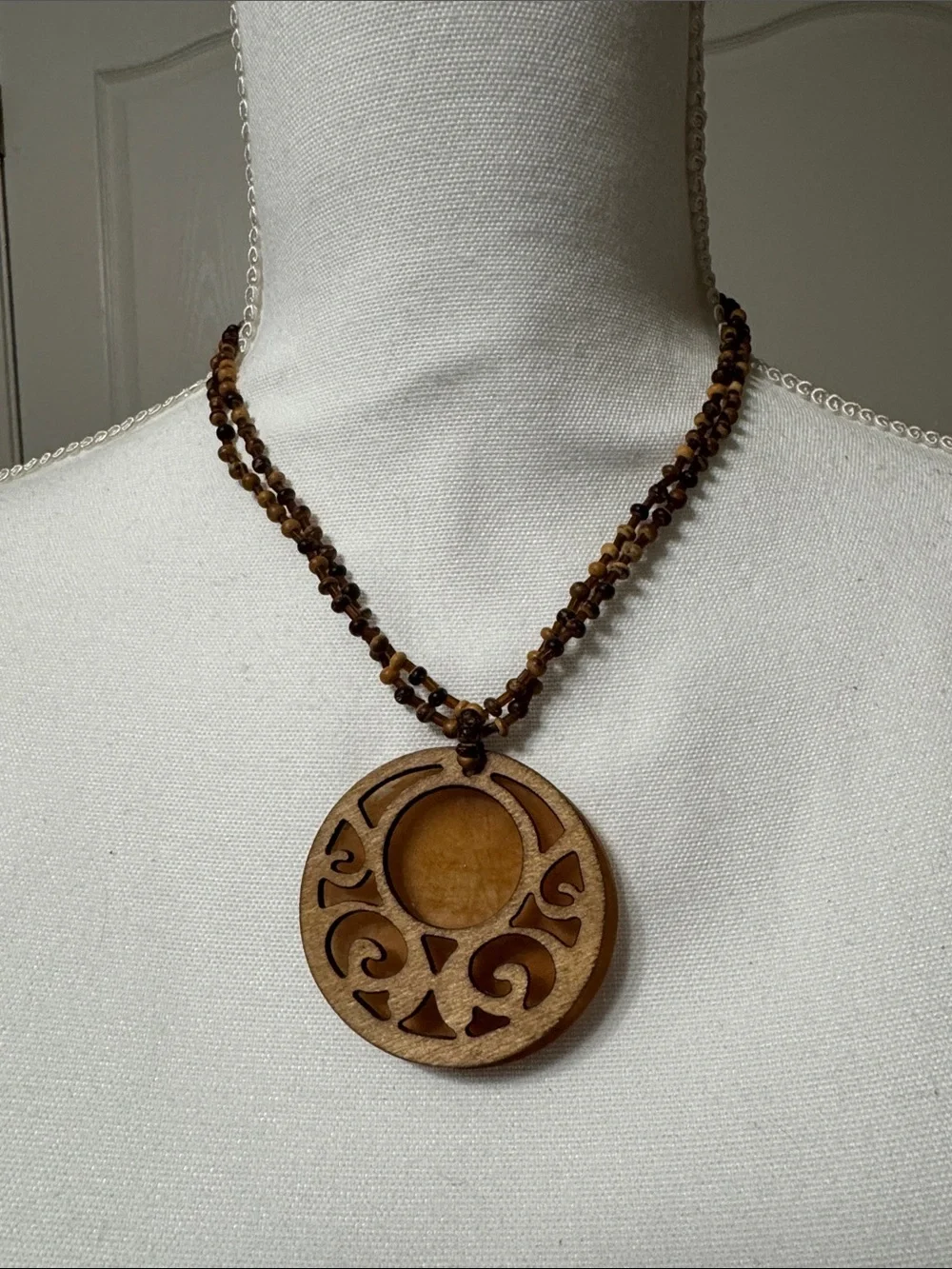 Boho Brown Wooden Carved Pendant Necklace - Women Jewelry
